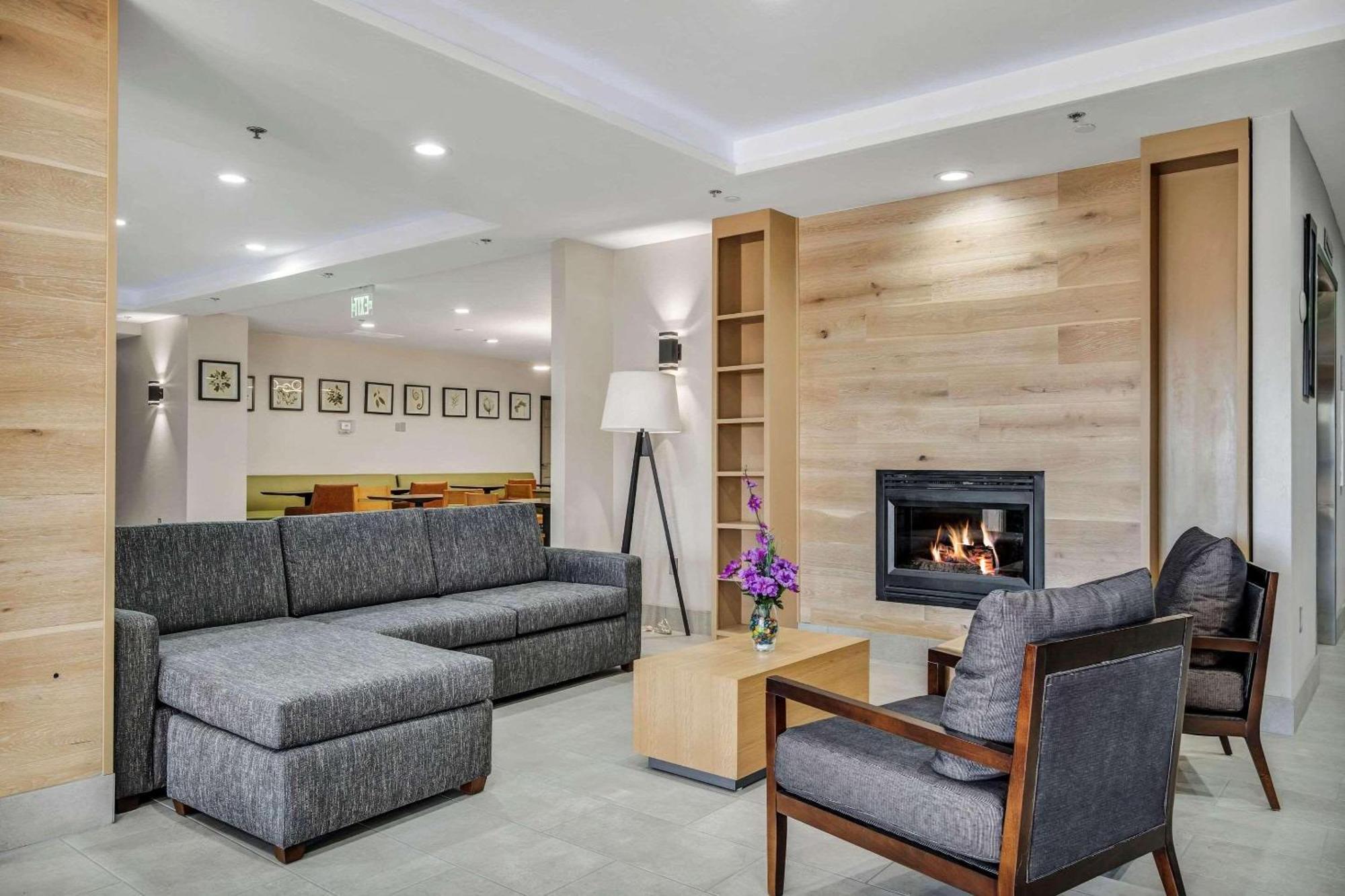 Country & By Radisson, At Northwest Expressway, Ok Hotel 3*