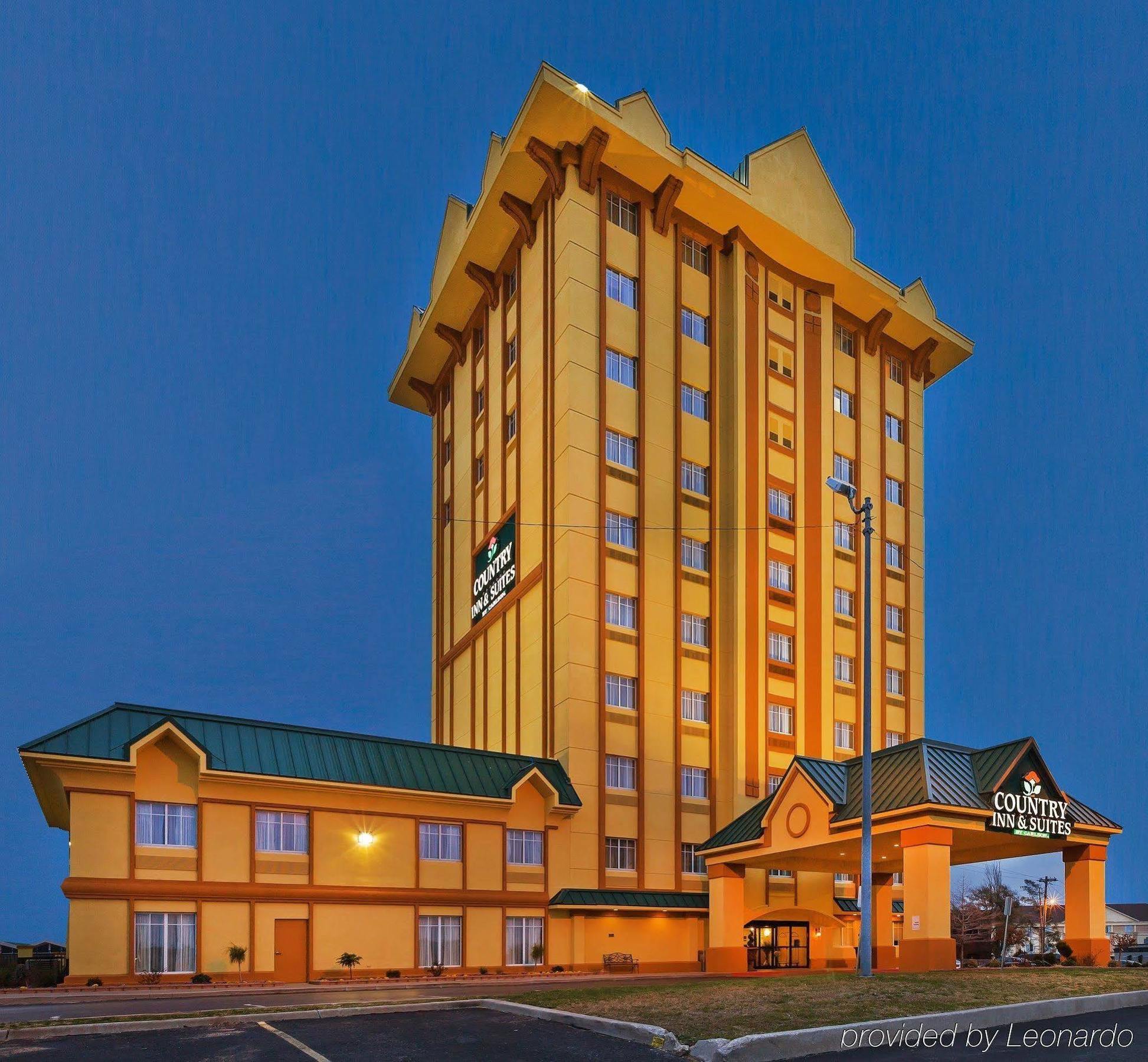 Country & By Radisson, At Northwest Expressway, Ok Hotel